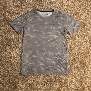 Old Navy Active Go-Dry T-shirt